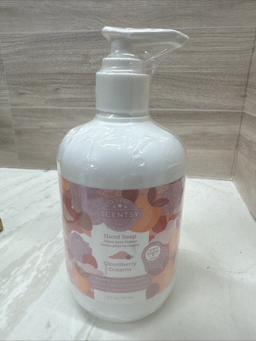 Scentsy Cloudberry Dreams hand soap new sealed 11 fl oz